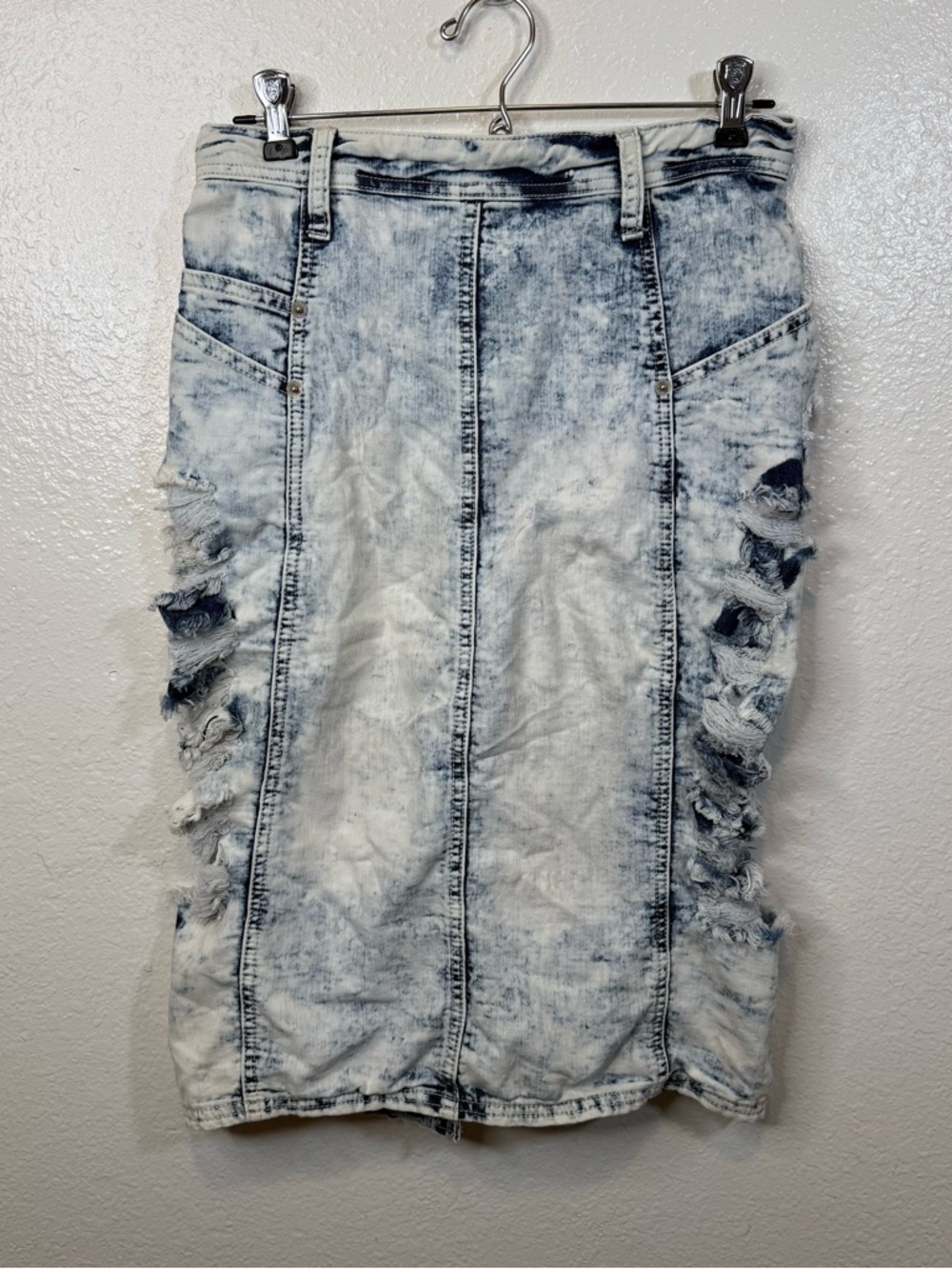 Red Fox Premium Jeans Acid Wash Distressed Skirt Punk Rock Alt Riot Girl Size M